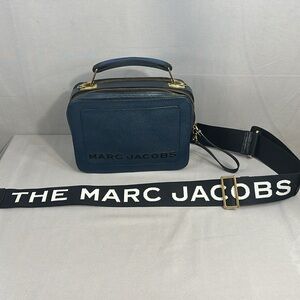 Marc Jacobs The Box Navy Blue